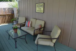 Country Aire Bed & Breakfast - Image 5