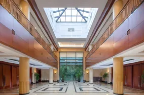 Jin Jiang Hotel - Image 3