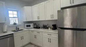Entire Guest Suite with Elevator near Tysons Corner-Private & Independant - Image 3