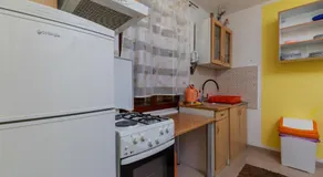 2-Zimmer-Ferienwohnung mit Terrasse und Meerblick Stanici, Omis (A-20107-c) - Image 4