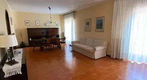 AV Apartment - Image 2