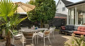 2 Bedroom Cozy Home In København S - Image 2