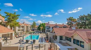 Spacious Family Escape , Sport Court, Game Room & King Bed - H2162 - Image 4