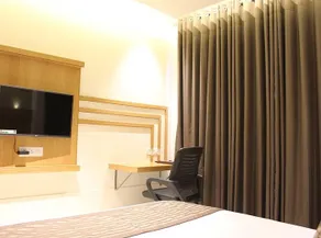 Hotel Blue Lagoons Fatehgunj - Image 5
