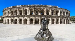 Maison Carrée/Coeur historique de Nîmes - Superbe Appt 55m² - Image 5