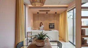 Historic Deluxe First Floor Studio with Sea View at the Marina - Image 2