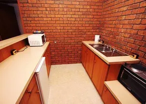 Grange Burn Motel - Image 3