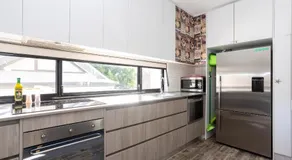 Subiaco City Stay - Close to CBD, Cafes & Hospital - Image 4