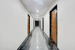 Hotel O RB @ KOMPALLY - Image 4
