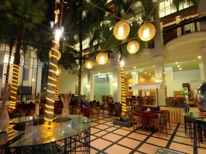 Hotel Savoy Homann - Image 2