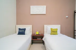 Urbanview Hotel Bubusini Batu by RedDoorz - Image 2