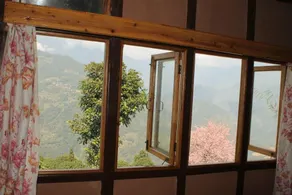 Phamlagang Eco Lodge - Image 2