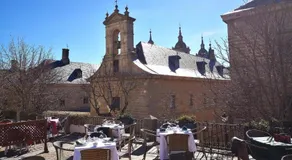 Apartamento en Centro Historico de San Lorenzo de El Escorial - Image 3