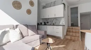 Modern bright - 1 bedroom 1 bathroom - Chamberí - Image 2