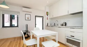 Design and bright studios near Pastéis de Belém - Image 5
