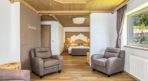 Miraval Hotel - Image 2