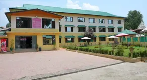 Hotel curio's All seasons - Image 5