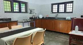 Monsoon Apartments - Image 4