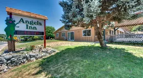 Angels Inn - Image 2