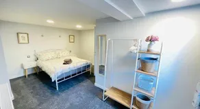 10 Bromleys Court - Image 4