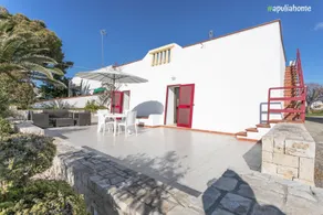 Villa Fiora con ampi spazi a 150 metri dal mare - Image 5