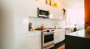 Free Parking Cozy 2br2ba Penthouse DT Halifax - Image 3
