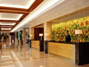 Yangzhou Hentique Huijin Resort Hotel - Image 3