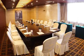 Golden Spring Hotel Lijiang - Image 4