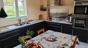 chambre dans une maison - Image 3