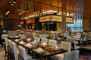 Guolong Hotel - Image 4