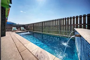 Laid Back Lime by AvantStay | Near Beach w/ Pool, Complimentary Pool Warmer - Image 5