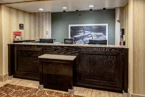 Hampton Inn Ashland - Image 4