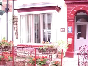 Oakwell Guest House - Image 2