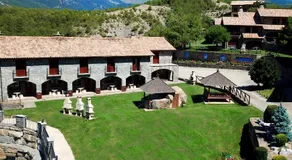Casas Ordesa y Casa Altemir - Image 3
