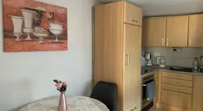 Attraente appartamento adatto alle famiglie - Image 3
