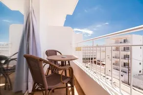 Apartamentos Avenida - Image 4