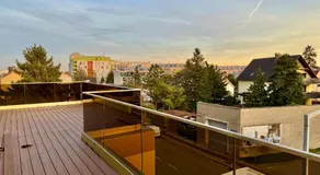 Luxury Modern Apartment near Metro - Image 5