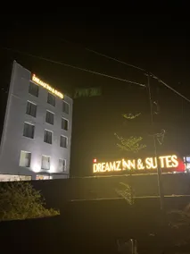 Dreamz inn & suite - Image 4
