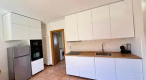 Strawberry House - Image 2