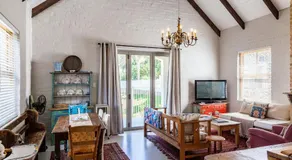 Nerf-af Cottage at Onrus, Hermanus - Image 2