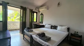 La Petite Boutique Hotel Bogmalo - Near Beach and Airport - Image 2