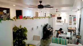 Crossroads Hostel Manila - Image 5