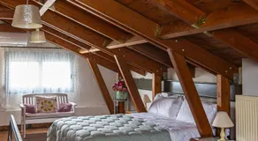 Cozy Cottage με Σοφίτα και Θέα! - Image 2