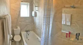 Donnybrook Townhouse - Image 5