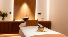 Gran Hotel Claridge Granada - Preferred Hotels & Resorts - Image 4