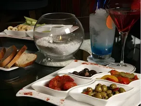 La Fontana Italian Restaurant with Rooms - Image 5