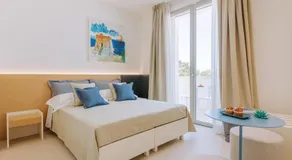 Miramare Blue Stay - Image 2