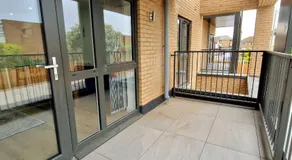 FlexiLux Stays - Luxury New Apt. L1B134 - Image 4