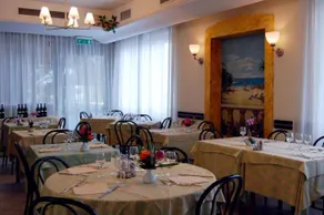 Hotel Rivamare - Image 3