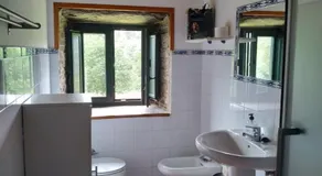Casa O Castelo en Touro - Image 4